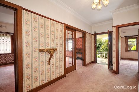 Property photo of 38 Upland Road Strathmore VIC 3041