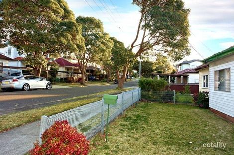 Property photo of 6 Greenland Avenue Peakhurst NSW 2210