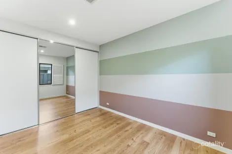 Property photo of 17 Andrew Avenue Marion SA 5043