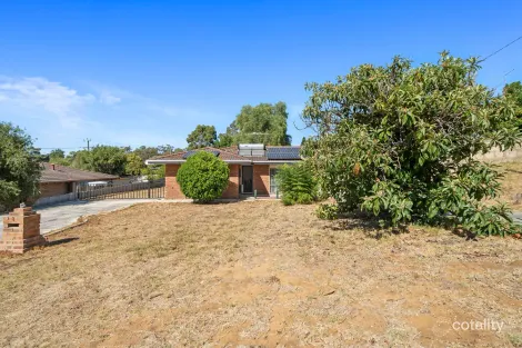Property photo of 3 Moysey Court Parmelia WA 6167