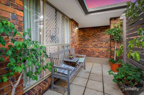 Property photo of 10 Clifford Place Forest Lake QLD 4078