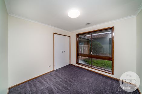 8 Bavaria St, Tolland, NSW 2650