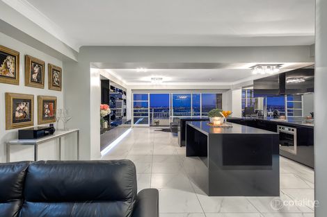 Property photo of 13FG/182 Dornoch Terrace Highgate Hill QLD 4101