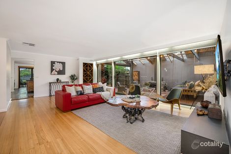 Property photo of 7 Richborough Grove Ferntree Gully VIC 3156