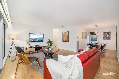 Property photo of 7 Richborough Grove Ferntree Gully VIC 3156