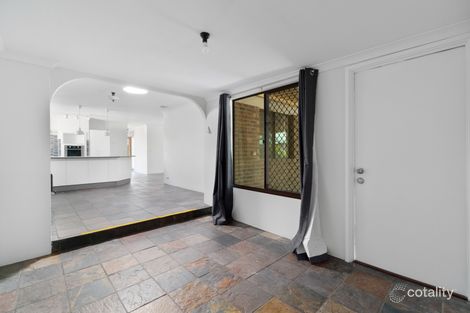 Property photo of 87 Seminole Gardens Seville Grove WA 6112