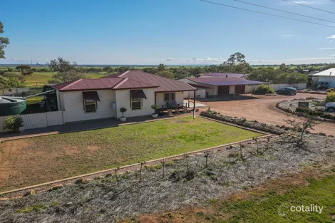 318 Scenic Dr, Napperby, SA 5540