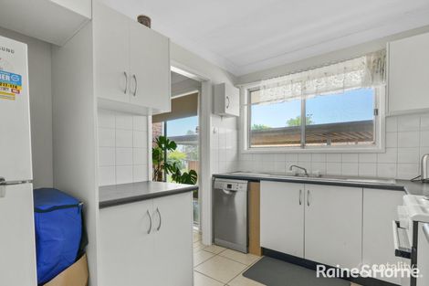 Property photo of 1/23 Second Avenue Macquarie Fields NSW 2564