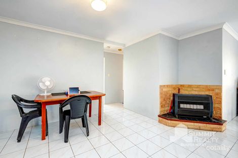 Property photo of 2 Chadd Court Usher WA 6230