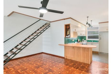 Property photo of 4/3 George Street Bilinga QLD 4225