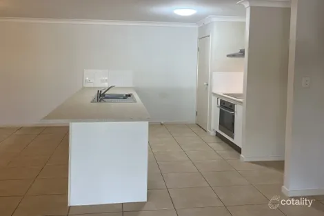 Property photo of 1/9 Murray Circuit Upper Coomera QLD 4209