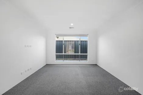 Property photo of 60 Ridge Boulevard Baldivis WA 6171