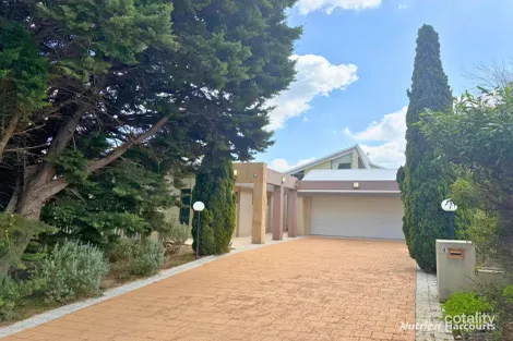 Property photo of 9 Gungurru Court Swan View WA 6056