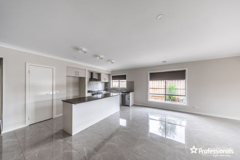 25 Maya Ave, Thornhill Park, VIC 3335