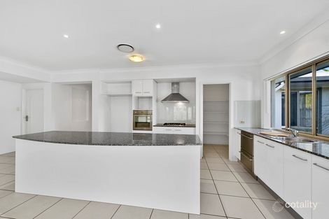 Property photo of 4 Cascade Court Murrumba Downs QLD 4503