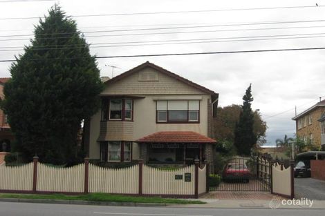 87 Ormond Esp, Elwood, VIC 3184