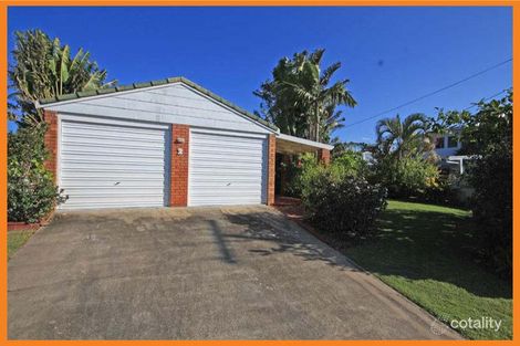 Property photo of 2 Bandaroo Street Warana QLD 4575