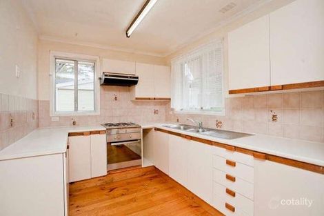 Property photo of 71 Bennelong Crescent Macquarie ACT 2614