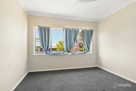 Property photo of 5 Wingham Road Taree NSW 2430