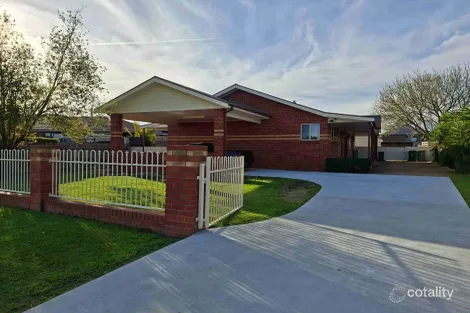 Property photo of 10 Callistemon Court Lucknow VIC 3875