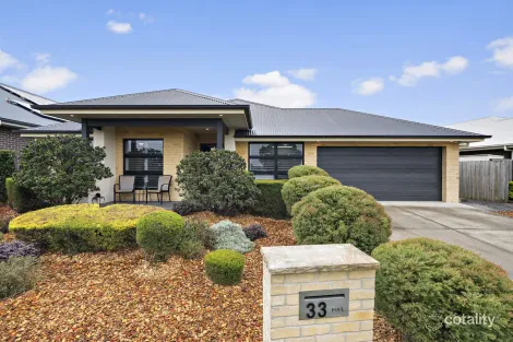 33 Barr Prom, Thornton, NSW 2322