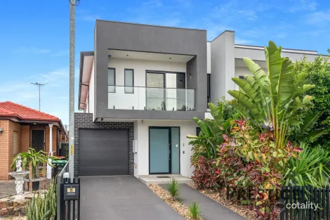 19 PERCY ST, FAIRFIELD HEIGHTS, NSW 2165