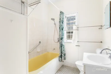 Property photo of 11 Dover Road Margate QLD 4019