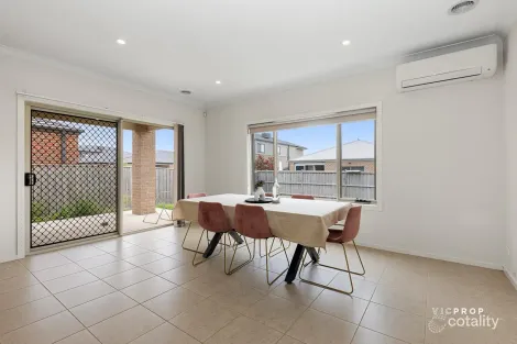 Property photo of 111 Townley Boulevard Werribee VIC 3030
