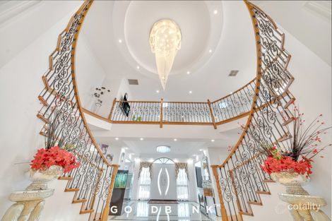 Property photo of 23 Wintersun Road Berwick VIC 3806