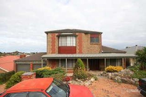 4 Genoa Ct, Hallett Cove, SA 5158