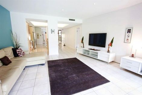 67/3260 The Palladian Dr, Hope Island, QLD 4212