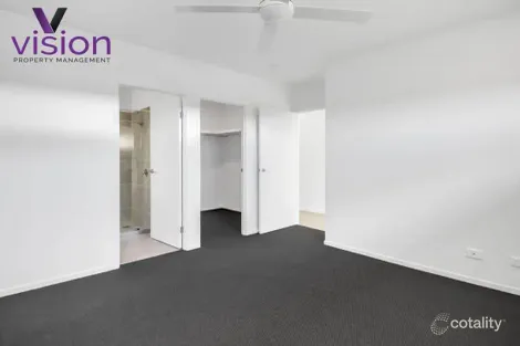 Property photo of 6 Atlantic Court Eli Waters QLD 4655