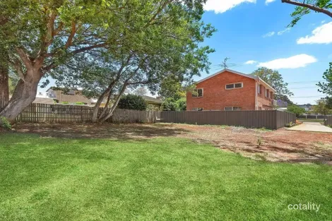 Property photo of 74A Ramsay Street Centenary Heights QLD 4350