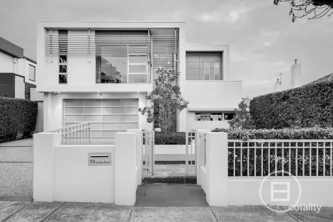 Property photo of 70 Roberts Street Essendon VIC 3040