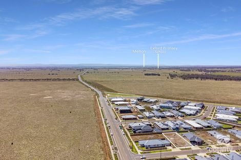 Property photo of 22 Hazelmere Avenue Eynesbury VIC 3338