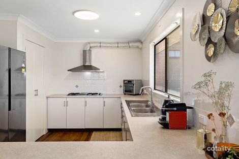 Property photo of 32 Rholanda Crescent Springwood QLD 4127