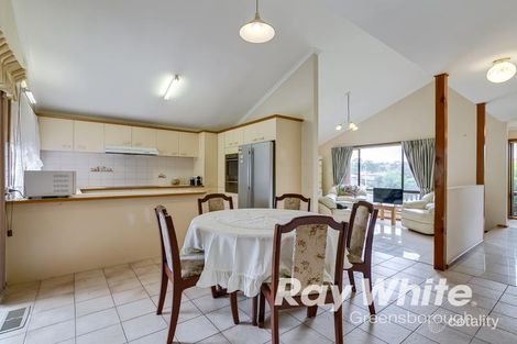 Property photo of 11 Laura Court Greensborough VIC 3088