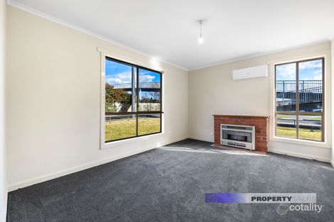 Property photo of 55 Truscott Road Moe VIC 3825