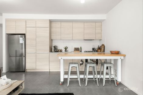 Property photo of 38 Lakeside Crescent Keilor East VIC 3033