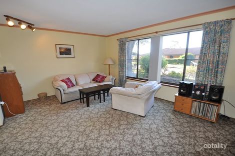 Property photo of 18 Isis Street Wyoming NSW 2250