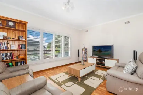 Property photo of 29 Wentworth Street Shellharbour NSW 2529