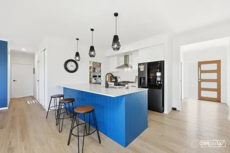 Property photo of 3 Ford Street Pacific Heights QLD 4703