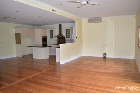 Property photo of 28 McConchie Avenue Kew East VIC 3102