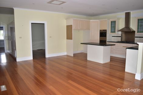 Property photo of 28 McConchie Avenue Kew East VIC 3102