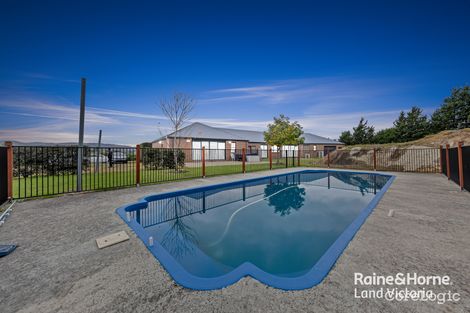 Property photo of 945 Arthurs Creek Road Arthurs Creek VIC 3099