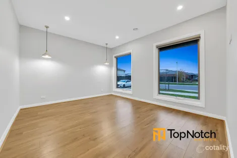 Property photo of 4 Eagle Street Wallan VIC 3756