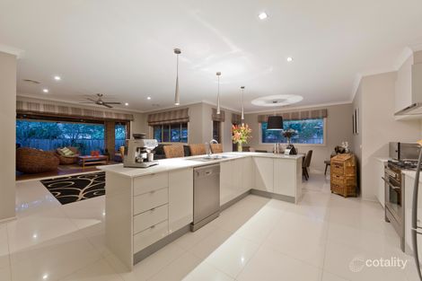 Property photo of 5 Feathery Grove Sandhurst VIC 3977