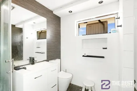 Property photo of 5 Jecks Place Orelia WA 6167