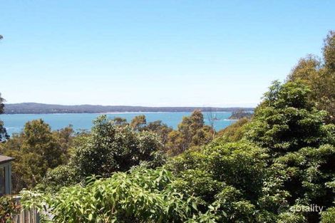 Property photo of 29 Derribong Avenue Catalina NSW 2536