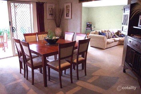 Property photo of 16 Thistlewood Place Cranbourne East VIC 3977